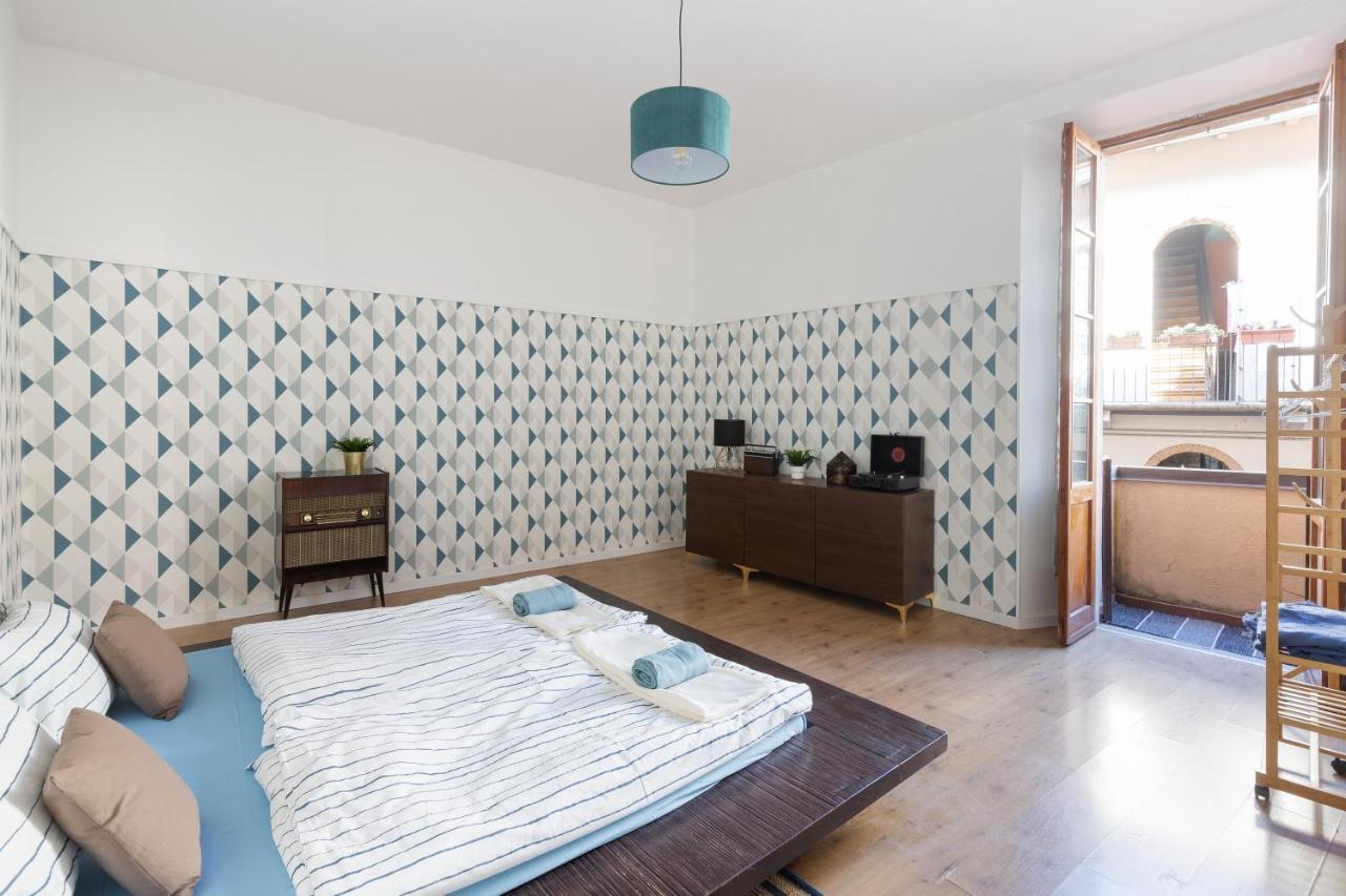 Casanina - The House Of Travelers Apartment Комо Екстериор снимка